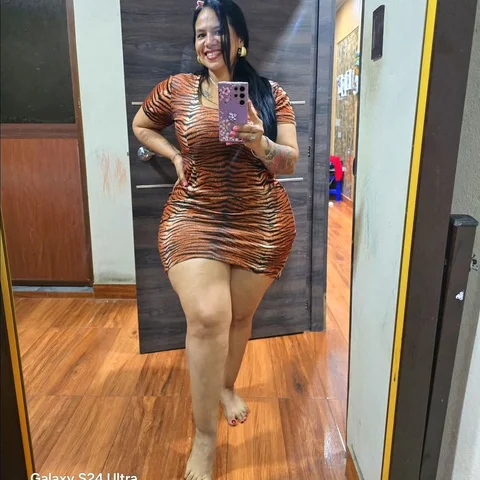 Hola de donde me saludan 😍 besos 💋