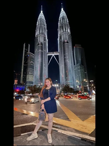 aku suka dengan kata" ini ( singa 🦁 tidak akan turun level bila ditertawakan mo