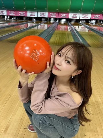 急遽ボーリングしてもう筋肉痛🎳
ホワイトデーヨありがとう