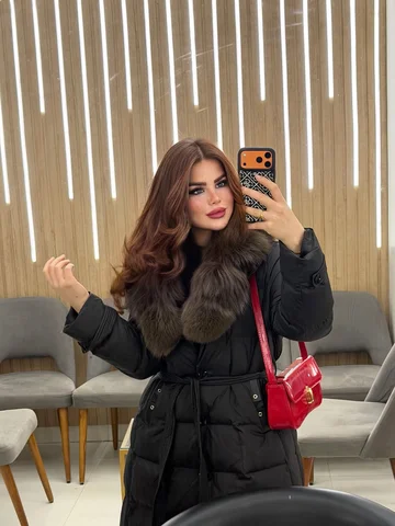 FIVE STAR ⭐😂🧿
Dress and bag @emily.boutique.eg ❤️‍🔥