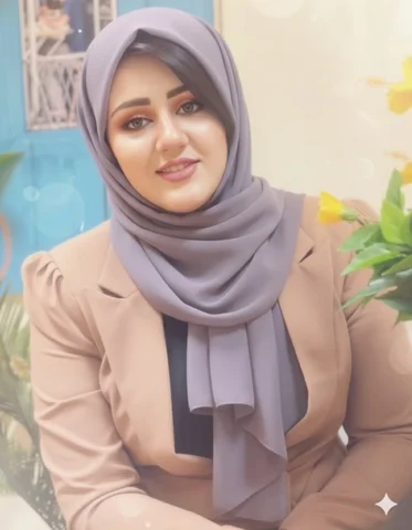 کچھ لوگ زندگی میں ایسے آتے ہیں،
جو ہمیں ہنسانا سکھاتے ہیں
اور پھر بغیر بتائے رُل