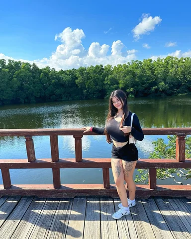 Pick your favorite 🌝