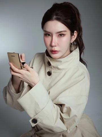ช่วงนี้อินลุคผิวใสๆ ลูกคุณหนูมากกก 💖
Burberry Beauty คือครบจบ ทั้งเมคอัพที่ผิวส