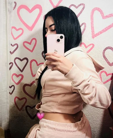 💋