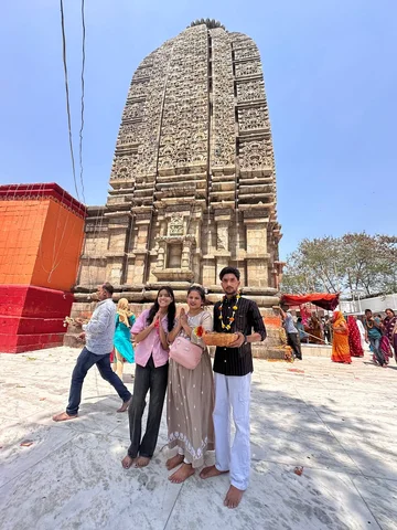 कमेंट में जे सूरज भगवान जी जरूर लिखें