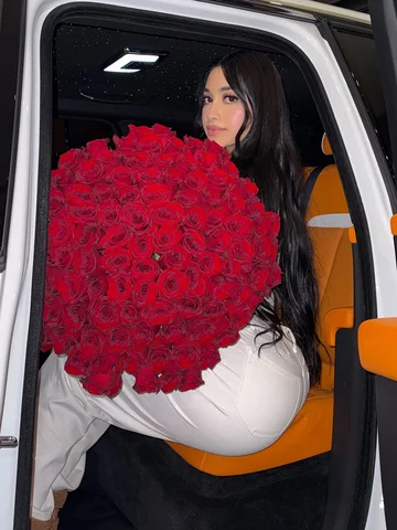 Que viva el mes del amor y la amistad 
Feliz día de San Valentin. Espero que ten