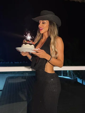 Y los cumplí feliz 🥳💫
Gracias a todos los que se tomaron un momento para salud
