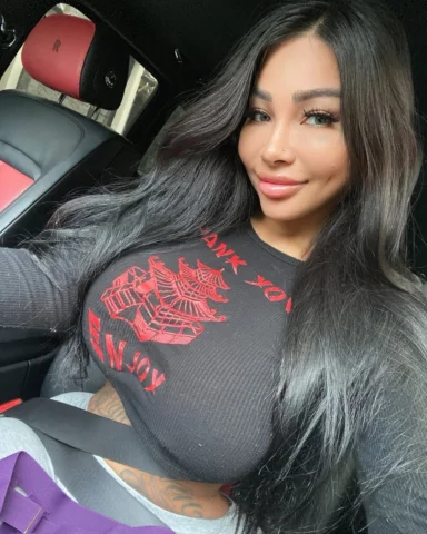TGIF 😇🖤❤️