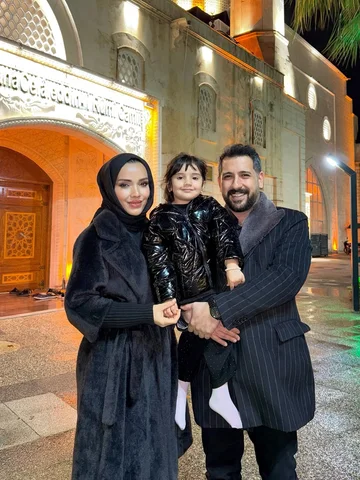 Elhamdülillah bir Ramazan’ı daha geride bıraktık. 
Sabrın ve şükrün değeri bir k