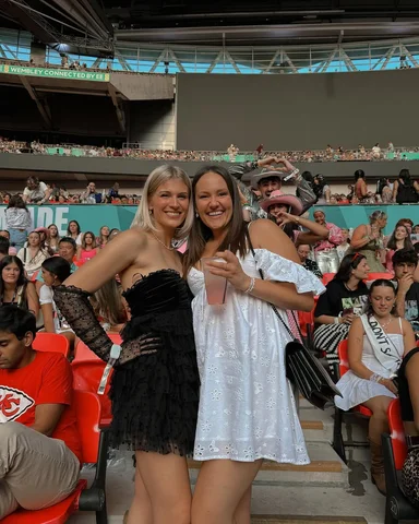 IT WAS RARE WE WERE THERE😭😭😭✨✨✨✨