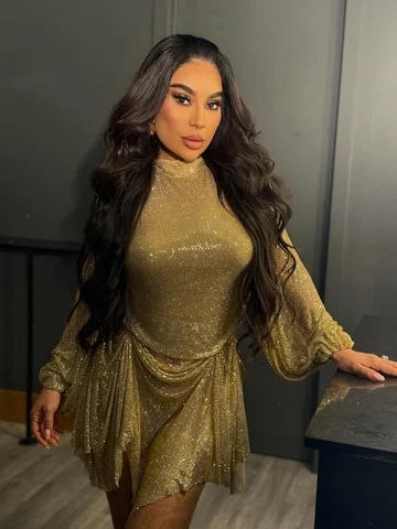 #montreal #AryanaLadiesOnlyWorldTour 

Makeup: @glambyariana 🌸
Hair: @glambyshu