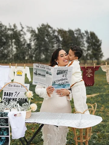 Happy mother’s to me for 2 baby 🥹🤍
عيد الام اختلف بالنسبالي من ساعه م جيت الدن