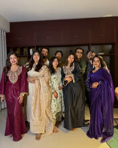 Yes! @imsafakabir is the only single here and we know that!