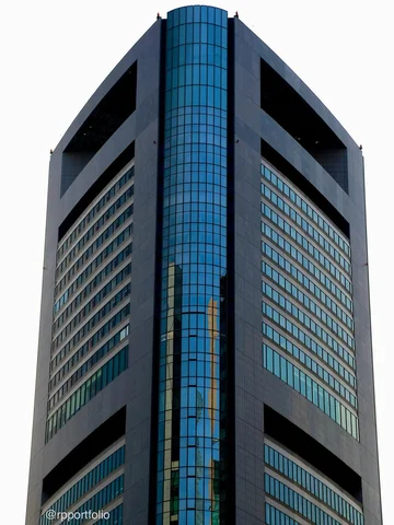 Tokyo, Japan - March 2017 - Canon EOS 5D Mark IV EF 24-105mm ISO 100 1/160 f5.6 