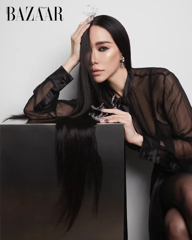 #BAZAARDigital ความสง่างามอันทรงพลังของ ‘พลอย เฌอมาลย์’ ที่พร้อมสะกดทุกสายตากับช