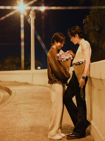 3 ดอก 100 ไม่แพง … ช่วยหนูซื้อหน่อย @peterpanzz_w 💐🥹 😂