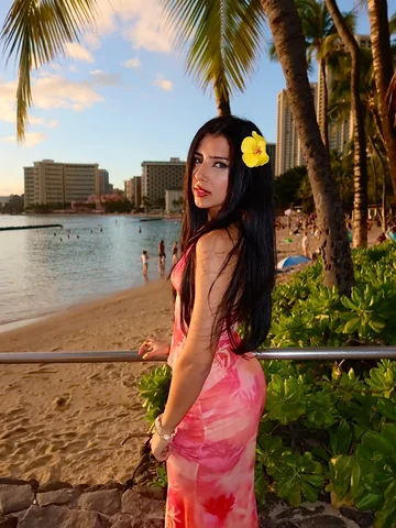 I’m so basic for using this song for a Hawai’i dump but I love lilo & stitch