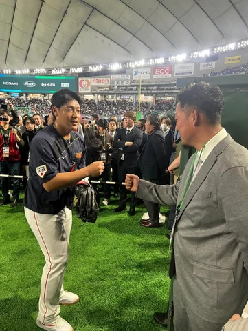 今日もお疲れ様でした！！
日本強いね〜！
カズマナイスヒット！！
次はコンちゃんや！！
#WBC#中田翔