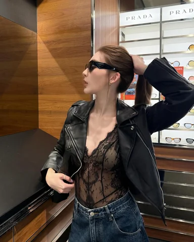 specs on 🖤
@essilorluxottica
#essilorluxottica #eyewear #trends #ss26