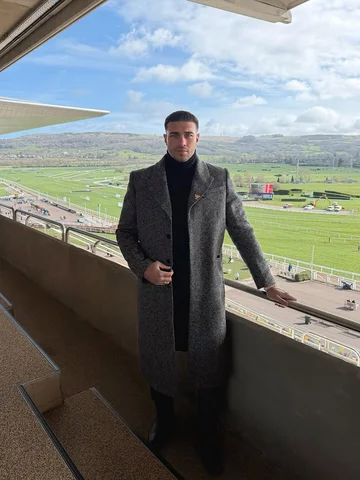 First time at the races…. done properly. 🐎