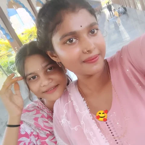 Me and my sister and friend ☺️🥰