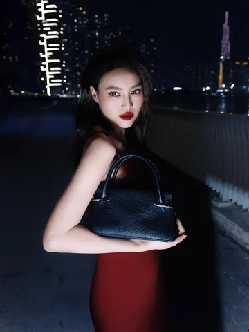 Chiếc du xuân mùng 8 của Nọc, cả nhà hôm nay thế nào ?

#GivenchyVietnam #SISCon