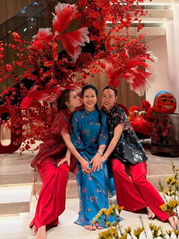 Hạnh phúc của con là gia đình mạnh khoẻ , sum vầy bên nhau ❤️

Tết 2026 🎉
