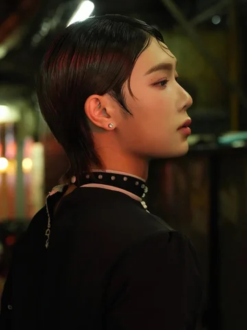 新的一年 继续可爱。🥰🧧
Makeup : @auu_mua
Hair : @taenqr
Stylist : @iamsarunthorn24
Tailo