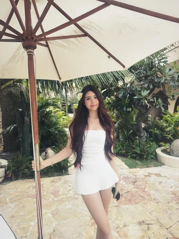 mom took these photos hehe