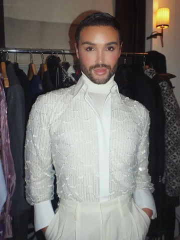 Look mom, I’m all grown up!🤵🏻‍♂️ NYFW / Day 1