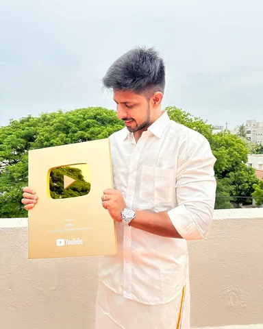 நினைவிலே புது சுகம்… த ர ர ரா த தா…
தொடருதே தினம் தினம்… த ர ர ரா த தா…

Thank y