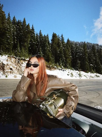 on the road with my passenger princess @jwpei_official 

#jw_peiofficial #jwpei 