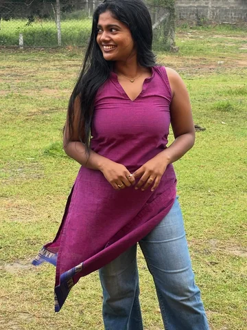 தினம் நீ வந்ததால் தோள் தந்ததால்… ♥️