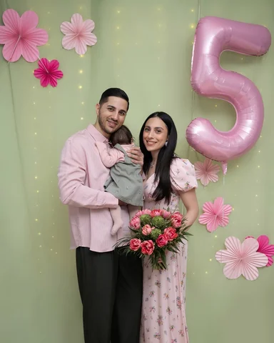 Neyla ist heute 5. Monate alt 🌸 
Vor 5 Monaten war sie noch ein Traum in meinem