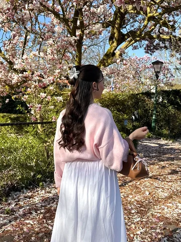 Starting to feel like 🌸🌷🌼
#spring #cherryblossom #outfitinspo #girlygirl #pin