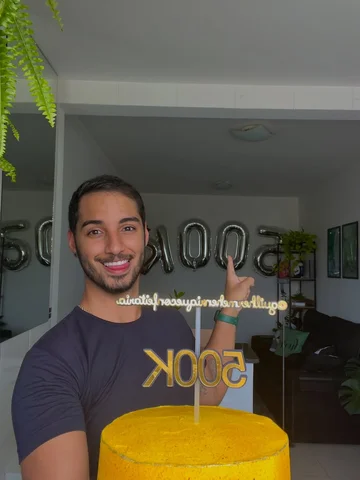 Chegamos a meio milhão de seguidores 🥹💚

São 10 anos na confeitaria… 10 anos a