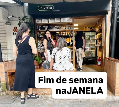 Estamos abertos até 19h.
E quem aqui já sabe que inauguramos em Pinheiros, na Li