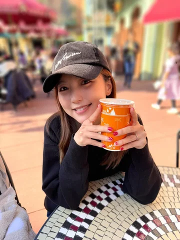 🎄🏰✨
少し前に行ったディズニーの写真！
👶🏻は初めてのクリスマスディズニー🫧
クリスマスのディズニーってパーク内を歩くだけで
いつも以上にワクワクす