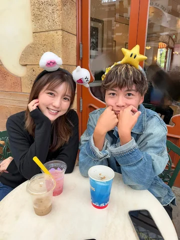 摩也と3年ぶりに会えました！🥳
.
.
摩也はINAC神戸に所属しているから
大阪に旅行に行くよ〜！と連絡をしてみたら
ちょうどオフが合ったので一緒にユニバへ