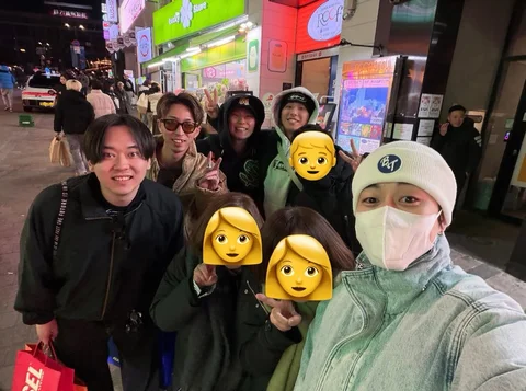 年始は母ちゃんを連れて韓国に行ってきました🇰🇷
ぼんの母ちゃんと俺の母ちゃんが韓国に行きたいということで親孝行旅行として韓国に行ったんだけど、気がつけば友達