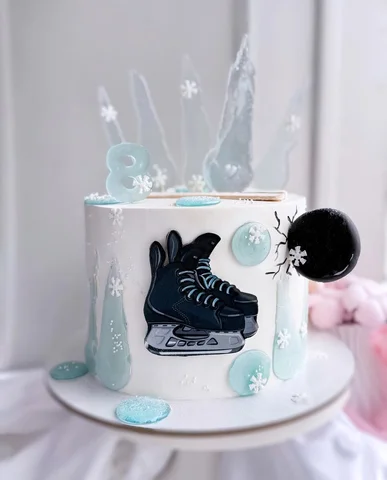 Хоккейный 🏒