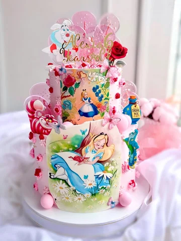 #тортдлядевочки #торталисавстранечудес #ярусныйторт #тортназаказ #москваторты