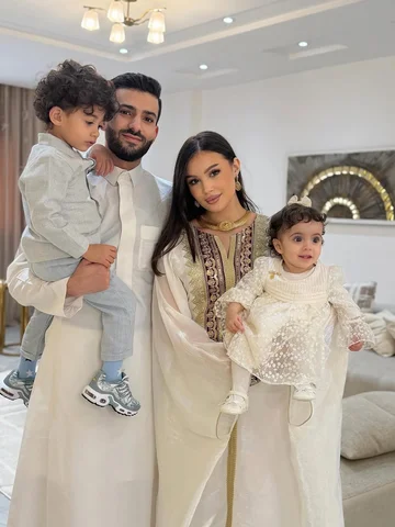 عيد مباااارك على الجميع تقبل الله منا و منكم ان شاء  الله ينعاد علينا و عليكم  ب