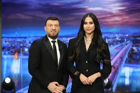⁨	الممثلة أمينة البديري ضيفة برنامج فكرة سامي الفهري في سهرة الاربعاء بعد مسلسل 