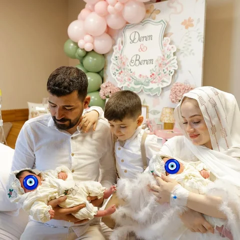 “Euzu bi kelimâtillâhi’t-tâmmeti min kulli şeytanin ve hammetin ve min külli ayn