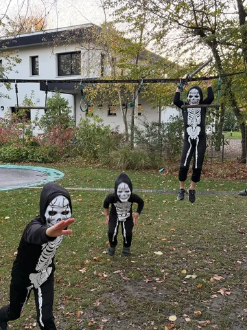 Happy Halloween x