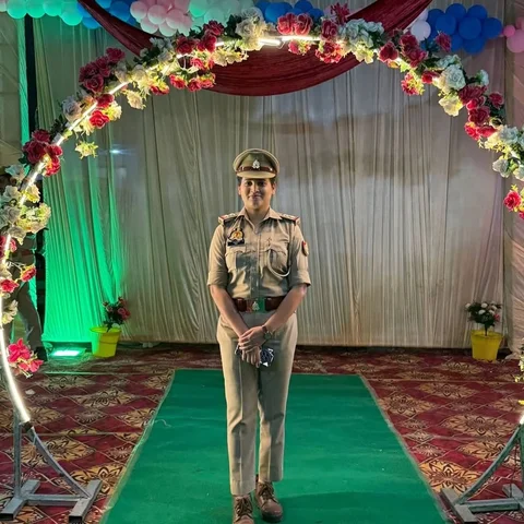 Good morning दोस्तो ✨❤️ @si_seema_singh