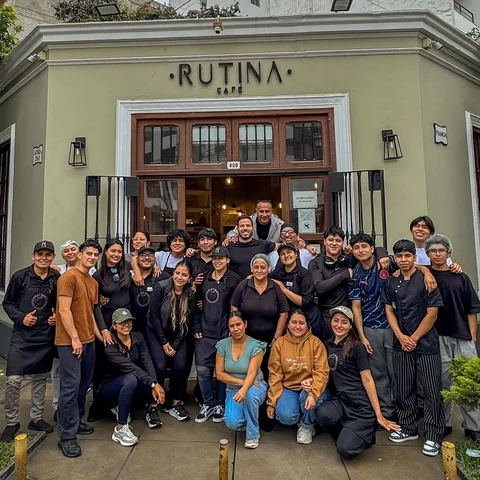 Feliz 5to aniversario @rutinacafe 🤍 Gracias especialmente a cada uno de los que