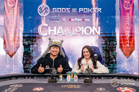 The conquest is complete. ⚡️

Congratulations to @annstlo_ and @shintwins, crown