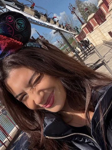 Wir haben das ganze Wochenende in Disneyland Paris verbracht und hatten die Ehre